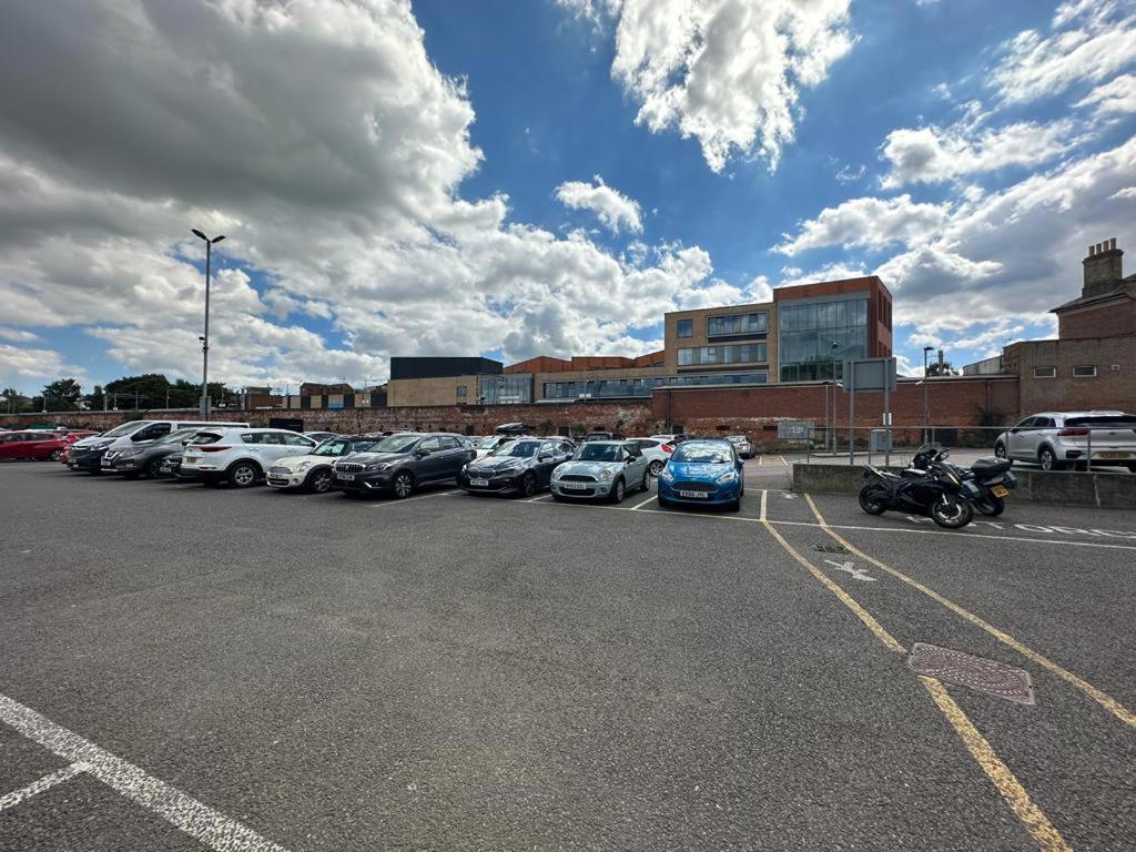 Aspire 860 Hotel Colchester Exterior foto